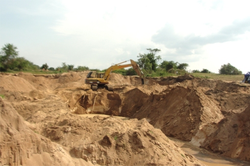 Hope Land Sand Minining Kingdom Building Business in Uganda