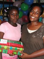 Cheron Rose Hardy the Founder of Hope Haven Orphanage in Cap Haitian distributing the Make Jesus Smile shoeboxes