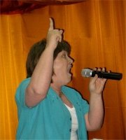 Michelle ministering in song