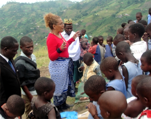 Lisa in Africa childrens evangelism