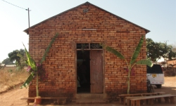 Jenny the founder of UCT was joined by Lisa Gardier, the Vice Chair of UCT, and traveled to Tunduma Africa Training Bible School Centre in Tanzania.