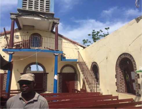 Haiti Mission trip Jeremie Methodist church water filter distribution to help survivors of Hurricane Matthew in Haiti with Sawyer filtered clean water as fears of an increase in cholera cases grow
