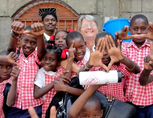 Pastor Pierre Banes Laurore founder and president 15 Minutes en Sentinelle Pastor of World Missionary Evangelical Church Haiti National Director of Evangelism Explosion Regional Coordinator DCPI