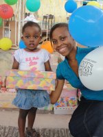 Click to view the first Make Jesus Smile shoebox distribution in the Nazarene church Goniave.