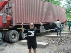 The container arrived praise God!