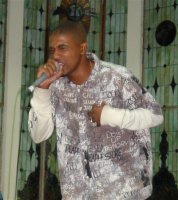 hosia, one of the nominee for new artiste of the year at Flame Awards 2006