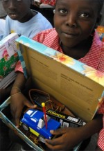 Make Jesus Smile shoeboxes distributed to the children of the Maranatha school