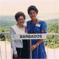 Mrs Peggy Tryhane Barbados District Consulting Coordinator with Lucille